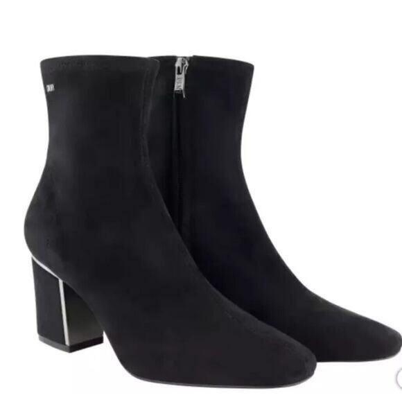 DKNY Ladies' Stretch Cavale Heeled Boot / Color Black/‎ Size 6.5 / New - Picture 11 of 15